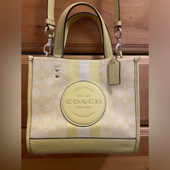 Coach Purse - Picture 6 of 16